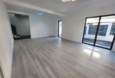 Casă individuală cu 4 camere cu Canalizare în Miroslava - 24