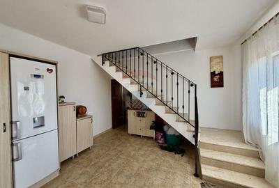 Casă cu 5 camere cu Teren 3400 Mp în Răchitosu - 15