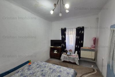 Casa 3 camere, caramida, teren 226 mp zona Centru Istoric - 2