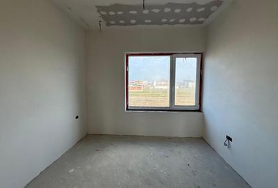 Apartament cu 3 camere decomandat în Torontalului - 5