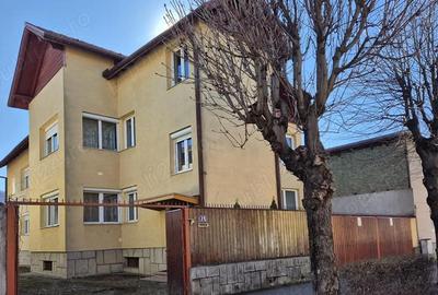 Casă cu 6 camere cu Teren 670 Mp în Brașovul Vechi - 6