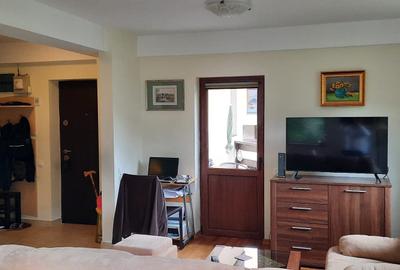 De vanzare in Sinaia apartament 3 camere in vila zona Platoul Izvor - 13