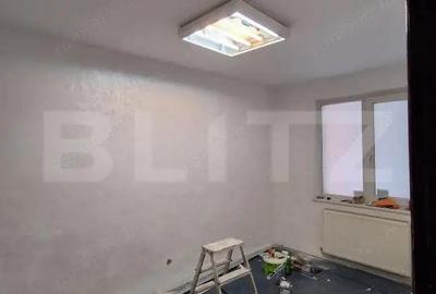 Spațiu comercial, de 55 mp, în Centrul Civic - 2