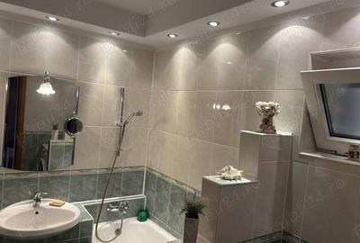 Vand apartament 3 camere Constanta str Cismelei - 2