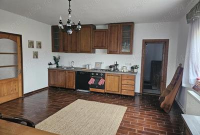 Casă cu 2 camere cu Teren 1500 Mp în Sacoșu Turcesc - 10