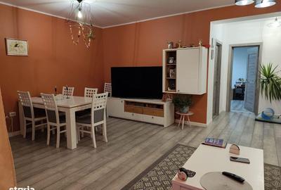 Casă cu 5 camere cu Garaj în Săbăreni - 10