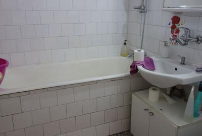 Piata Rahova-Circa 19 Politie - 6