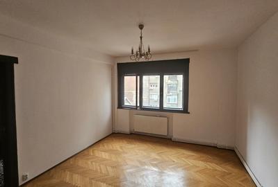 Apartament 4 camere zona P-ta Universitatii, Complet Renovat-Nemobilat - 8