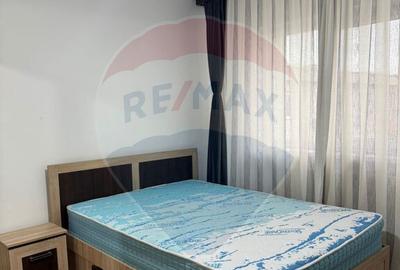 Apartament cu 2 camere de inchiriat in zona 1 Mai - 4