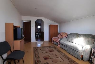 Garsonieră decomandată în Uverturii - 3