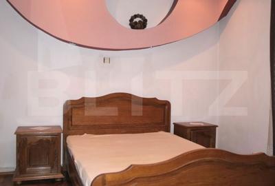 Casă cu 5 camere cu Teren 296 Mp în Micro 4