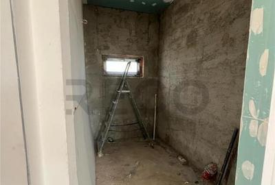 Casă cu 4 camere cu Teren 520 Mp în Sânmartin - 3