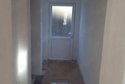 Casă cu 6 camere în Văliug - 11