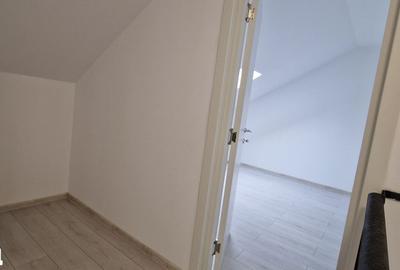 Apartament cu 4 camere în Central - 4