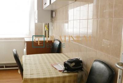 P4566 Apartament cu 2 camere DECOMANDAT, zona Complexul Studentesc