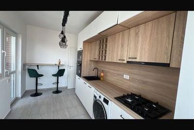 Apartament cu 2 camere semidecomandat, mobilat în Metalurgiei - 1