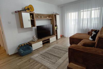 Apartament cu 4 camere decomandat în Central - 3