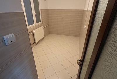 Apartament cu 2 camere decomandat în Timpuri Noi - 4