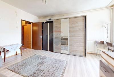 Garsonieră decomandată, mobilată în Noua