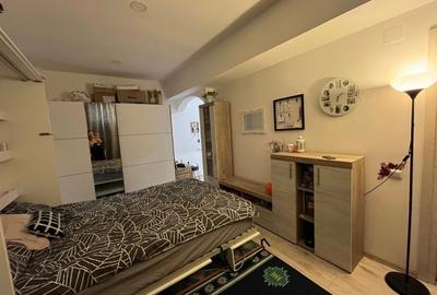 Garsonieră decomandată în Grozăvești