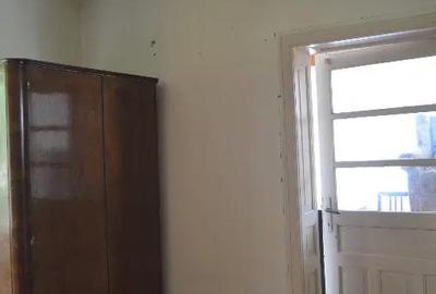 Casă cu 5 camere cu Teren 1925 Mp în Bran - 7
