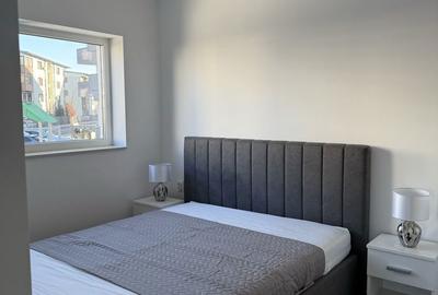 Apartament cu 3 camere decomandat în Florești