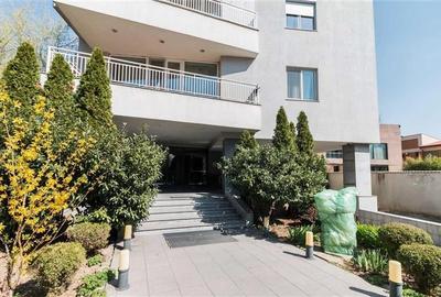 Apartament cu 8 camere decomandat în Herăstrău - 36