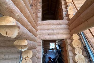Doua cabane din bustean rotund, 120 mp utili, 1200mp teren, zona Balcesti - 14
