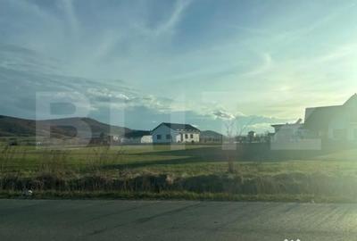 Teren de 2000 mp, în Central - 1