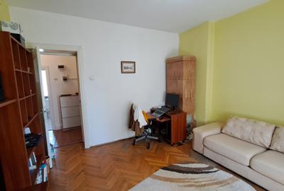 APARTAMENT 2 CAMERE IN BLOC DE 2 ETAJE - 6