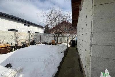 Casă cu 3 camere cu Teren 321 Mp în Glina - 13