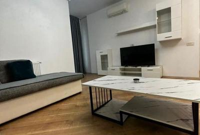 Apartament cu 3 camere în Central - 2