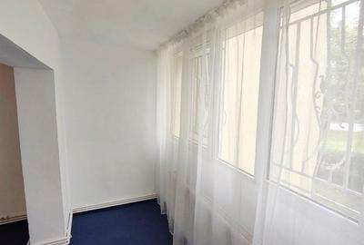 Apartament 3 camere,  70 mp , parter inalt/ 4E,  zona U.T.C.N.,Zorilor - 12