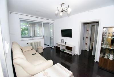 Apartament cu 2 camere semidecomandat în Giulești