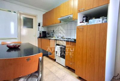 Apartament cu 4 camere decomandat, mobilat în Central - 9