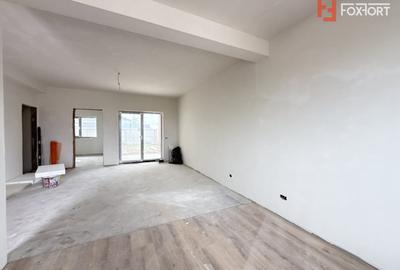 Duplex cu 4 camere cu Teren 247 Mp în Săcălaz - 1