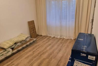 Garsonieră semidecomandată în Tineretului - 1