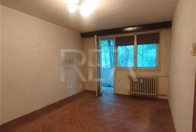 Apartament cu 3 camere semidecomandat în Titan - 3