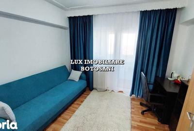 Apartament cu 4 camere decomandat în Central - 8