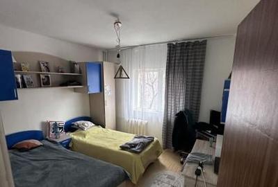 Bulevardul Basarabia-bloc 1986 - 7