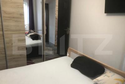 De vanzare apartament , cu 3 camere, 60mp, zona Carpati 2 - 8