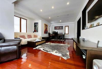Resedinta Exclusivista Sinaia, Central - 8