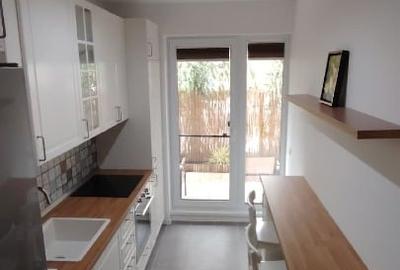 Inchiriez apartament 2 camere, parcare, piscina, gradina, parter Inchiriez apartament 2 camere, parcare, piscina, gradina, parter - 6