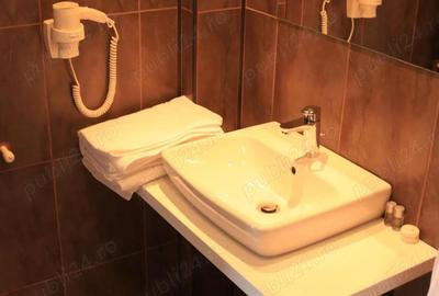 Casă cu 6 camere cu Teren 555 Mp în Nord - 2