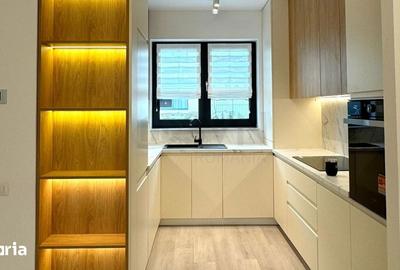 Casă cu 5 camere cu Teren 300 Mp în Central - 2
