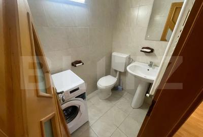 Apartament cu 3 camere decomandat în Central - 4