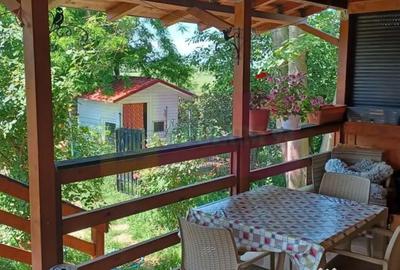 Casă cu 5 camere cu Teren 578 Mp în Joița - 16