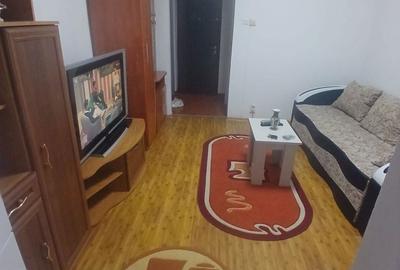 Garsonieră decomandată în Central - 4