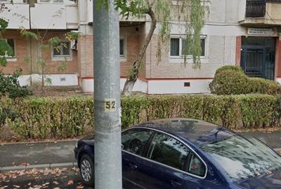 Apartament cu 4 camere decomandat în Eminescu