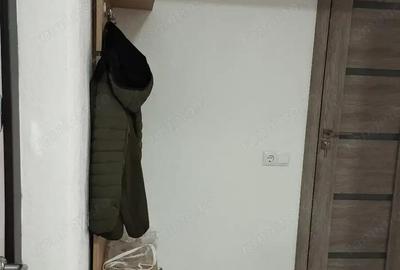 Garsonieră decomandată în P-ța Victoriei - 2